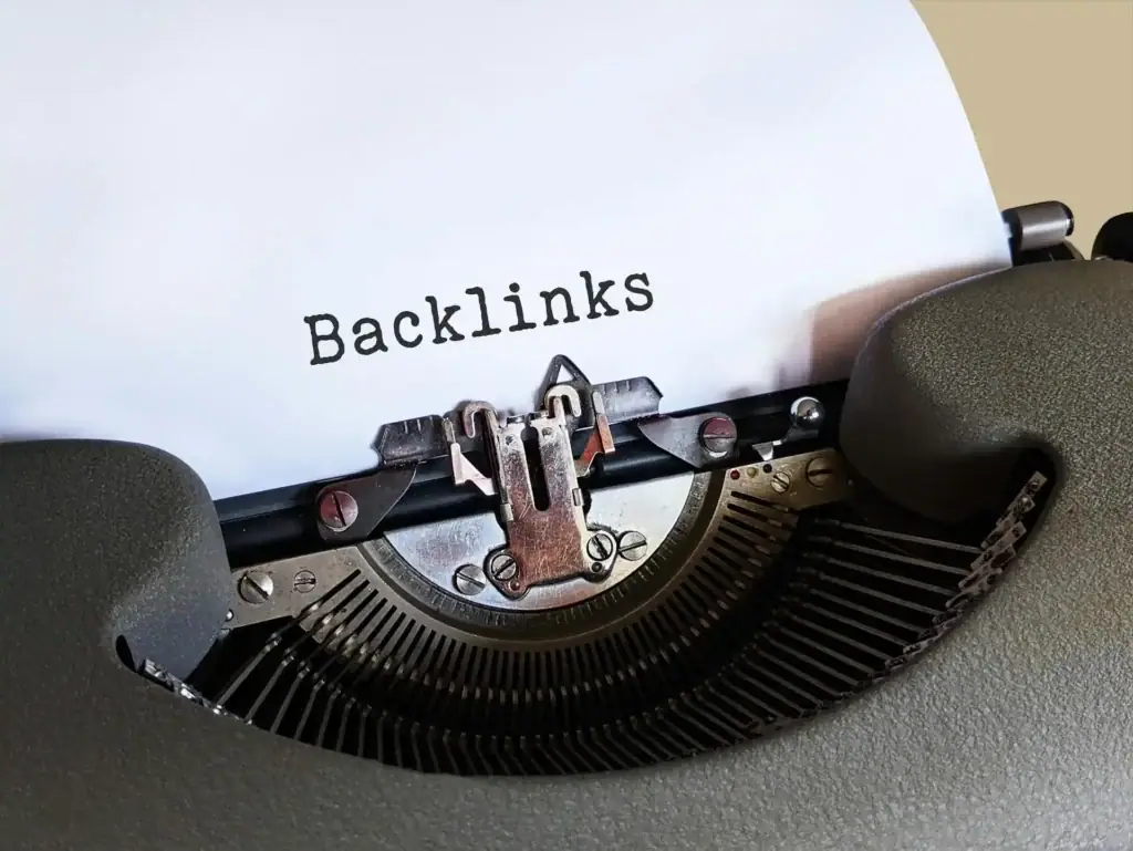 Strategi SEO Menggunakan Singular dan Plural Keywords
