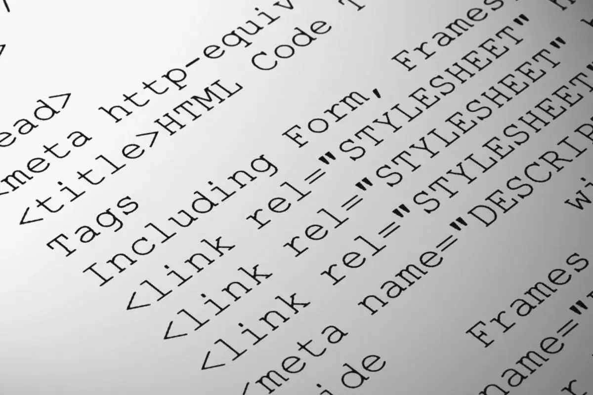 penggunaan meta title pada html