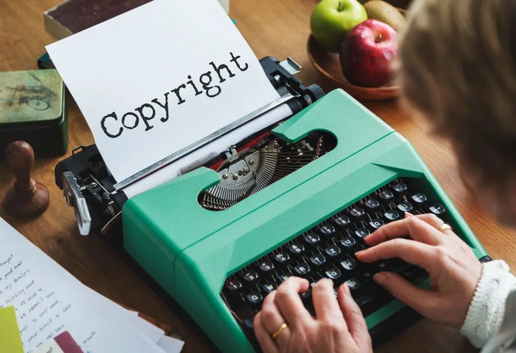 cara update tahun copyright otomatis website