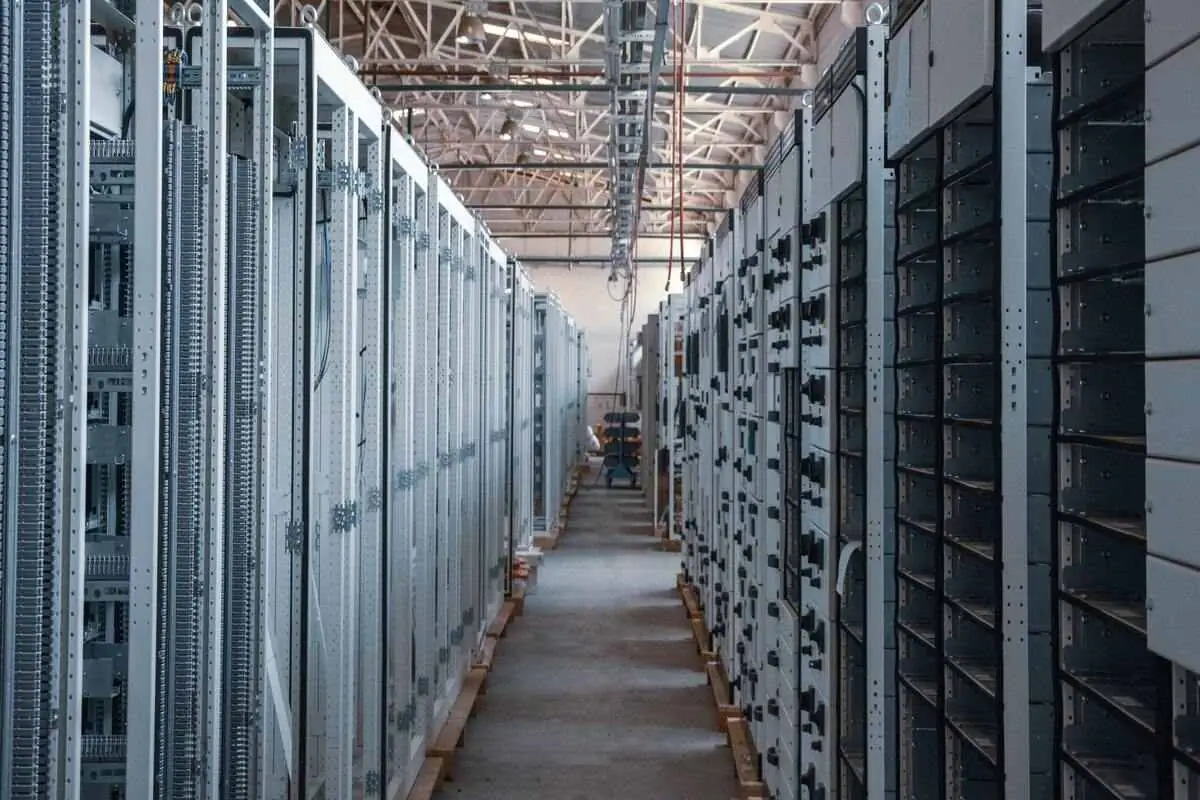 Server rack untuk memahami apa itu server