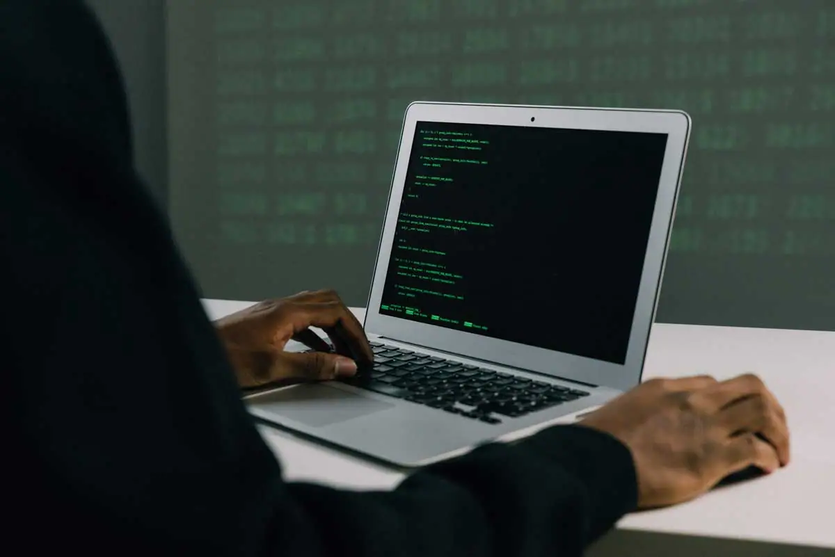 mengenal apa itu botnet dan cara mengatasinya