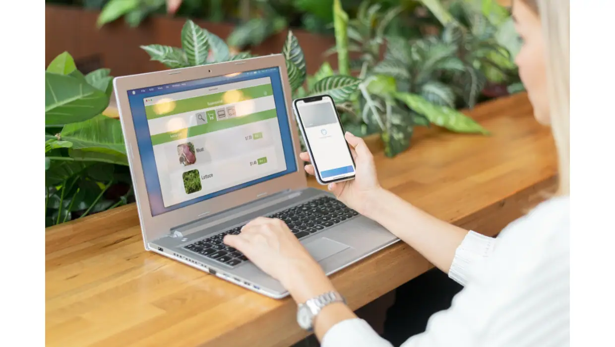cara opstimasi seo dengan menerapkan mobile-friendly