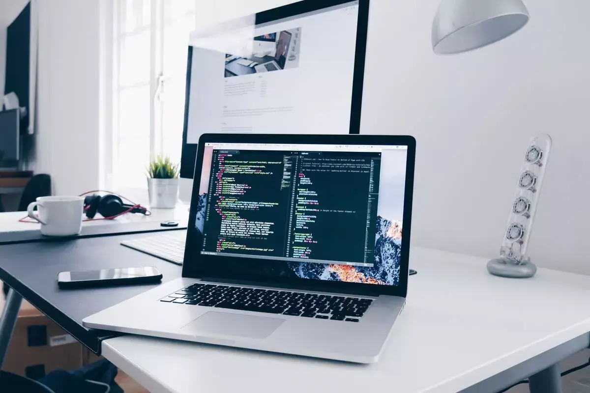 tampilan ux yang digunakan oleh seorang ux writer