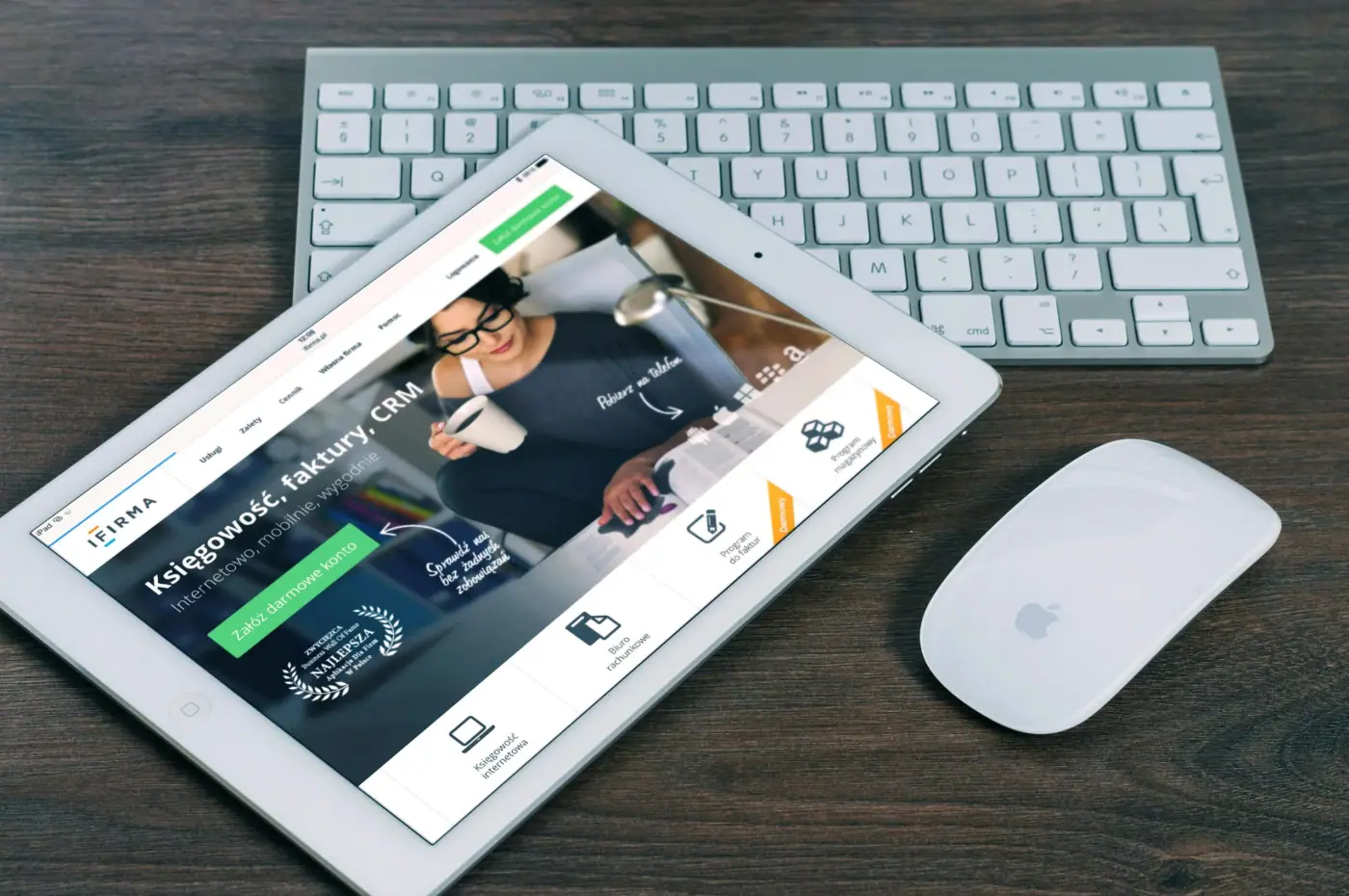 kegunaan website perusahaan